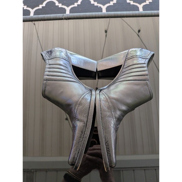 Antonio Melani Shoes Boot Womens 7.5 Black Leather Ankle Heel Western Rose Stamp - Picture 5 of 14